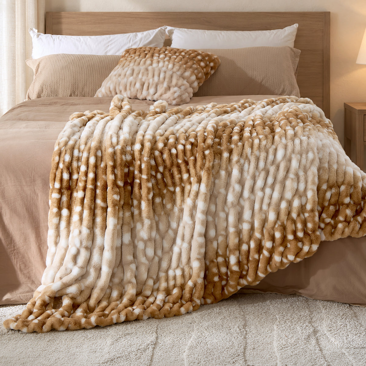 Deer Print Ruched Faux Fur Pet Blanket