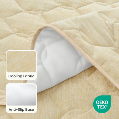 Beige pet mat with cooling fabric and anti-slip base, featuring OEKO-TEX certification.#Color_Beige