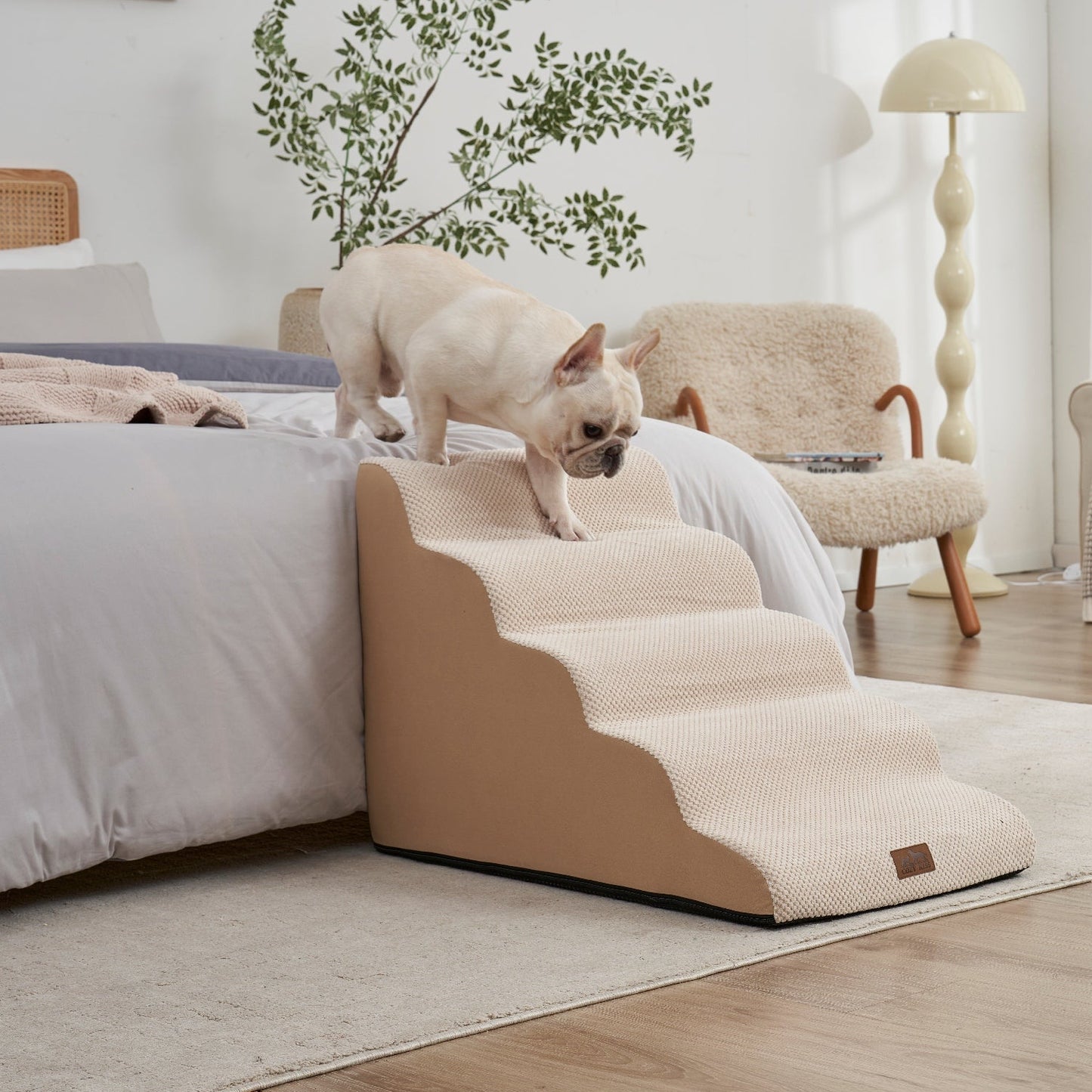 5-Step Joint-Fridendly Curved Pet Stairs